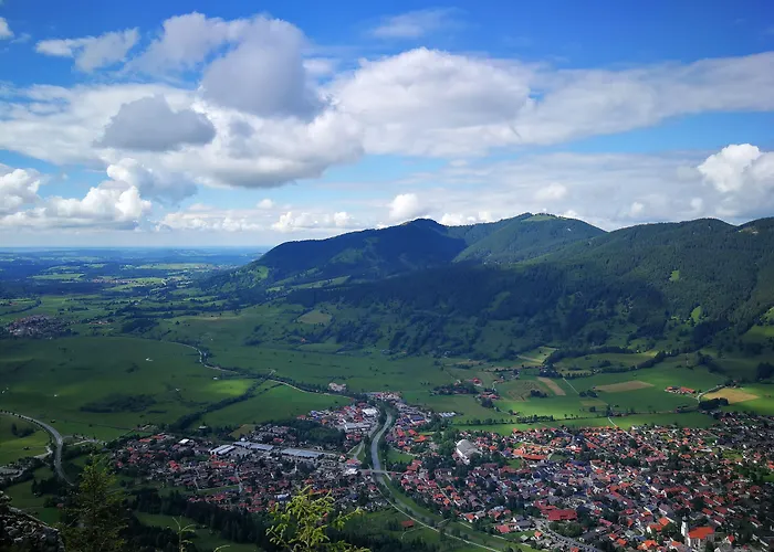 Gaestehaus Neu Am Passionstheater فندق مبيت وإفطار