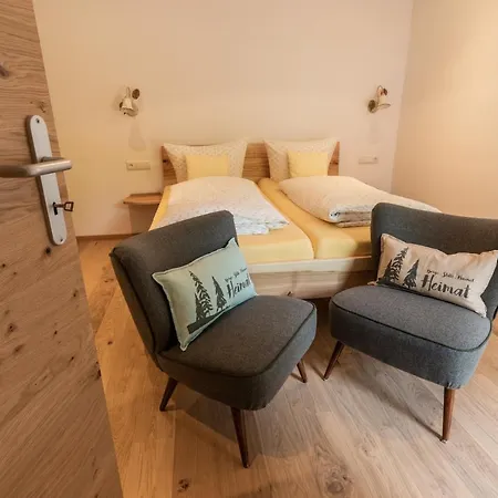 Gaestehaus Neu Am Passionstheater Bed & Breakfast 3*